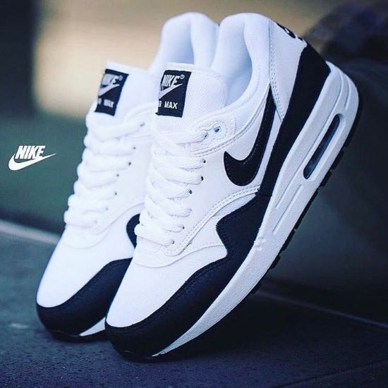 Picture of Nike 2