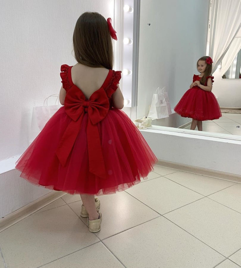 Picture of Red Dress