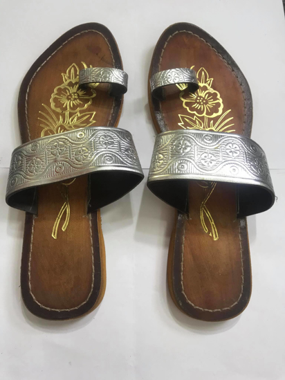 Picture of Silver Faux Leather Kolhapuri Slipper