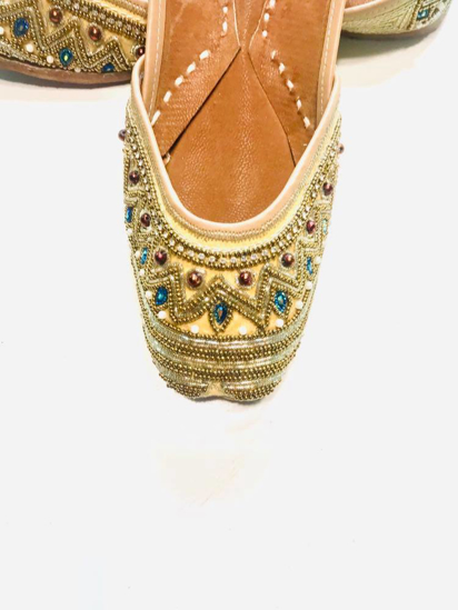 Picture of Stone & Pearl Embroidery Jutis