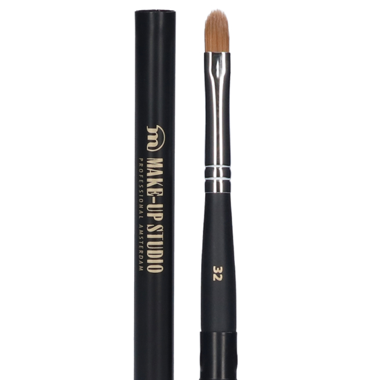 Picture of Make Up Studio Lip brush medium with case no. 32
